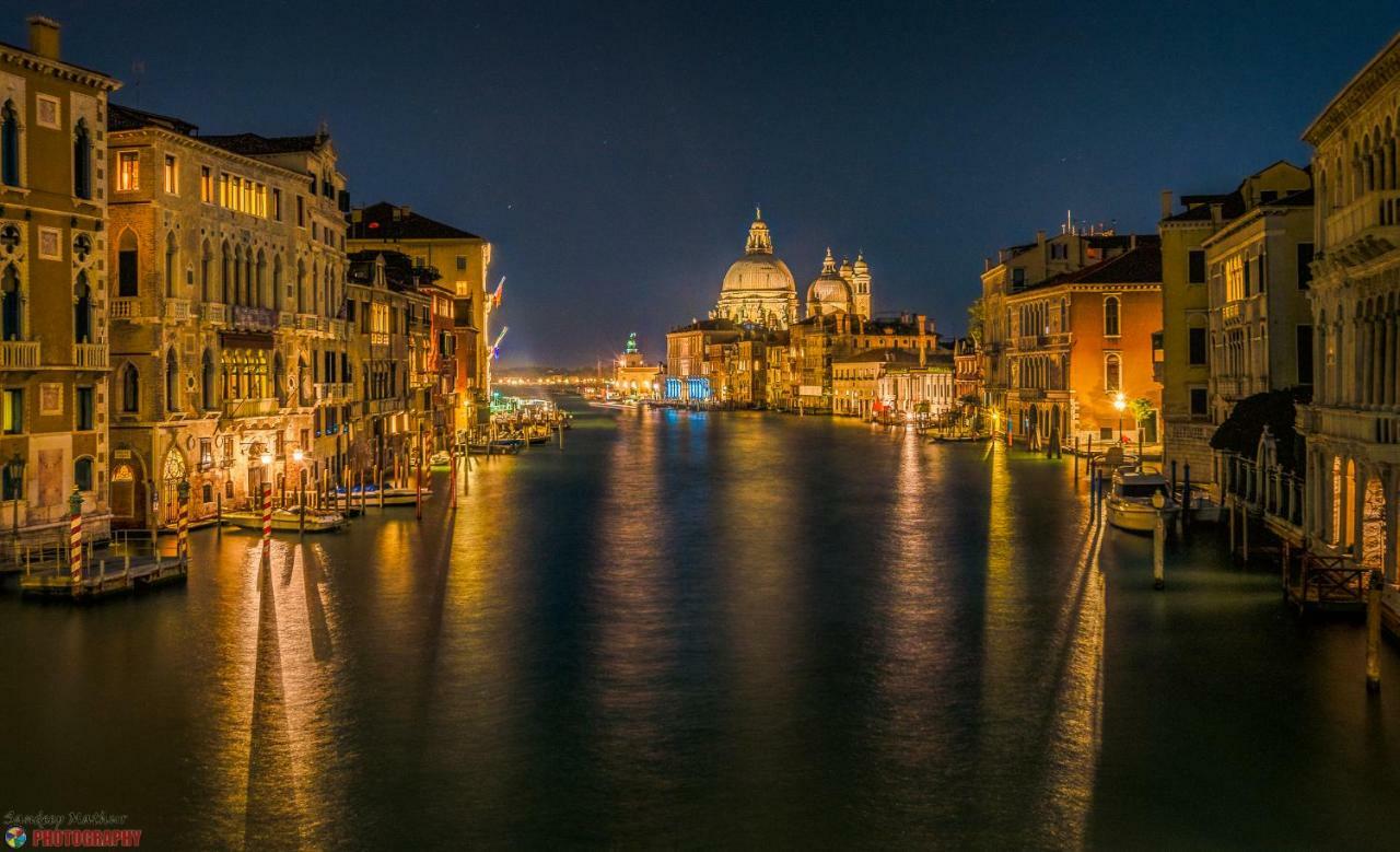 Ca Grimani Stunning View And Comfort Venedig Eksteriør billede